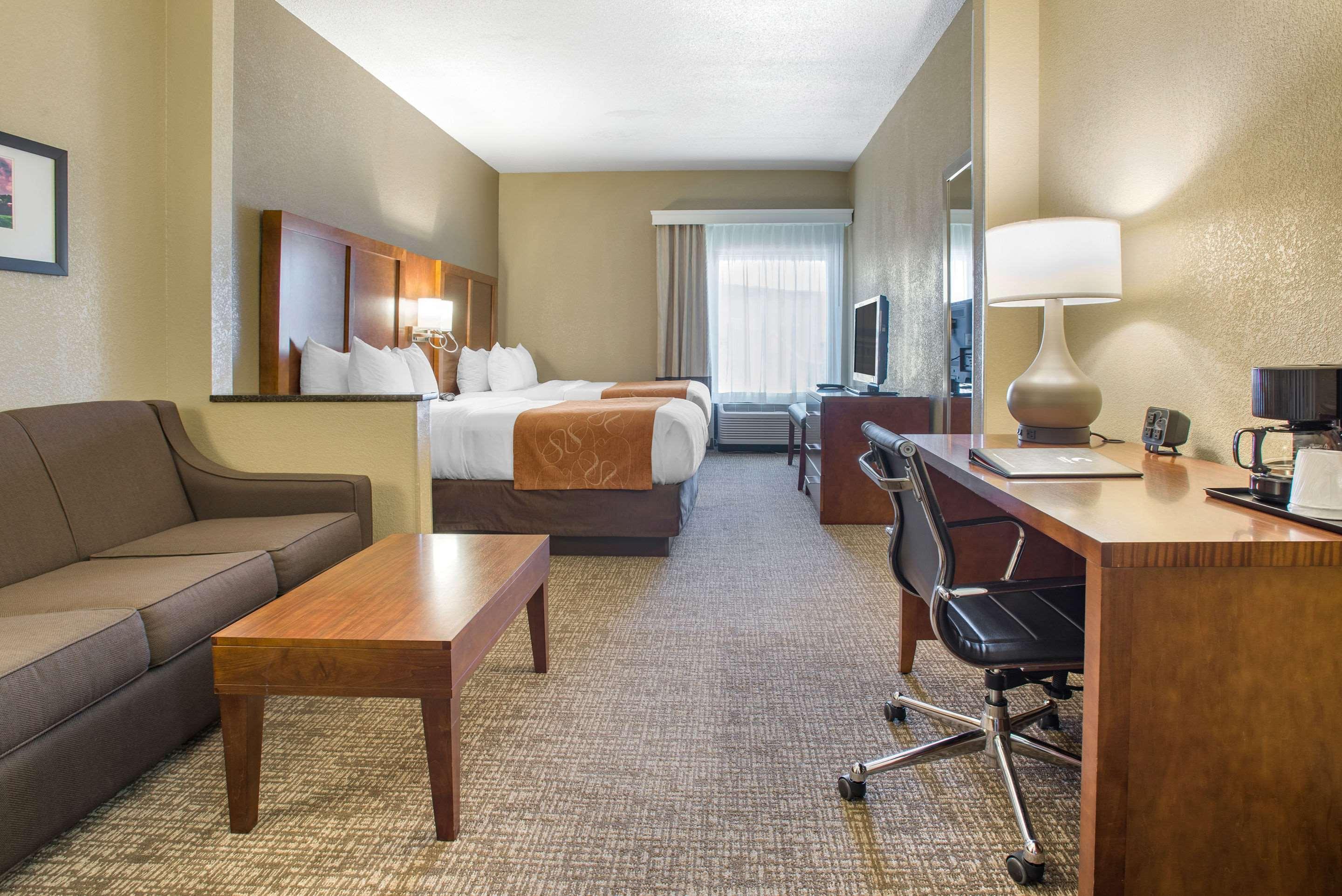 Comfort Suites Bethlehem Near Lehigh University And Lvi Airport Eksteriør billede