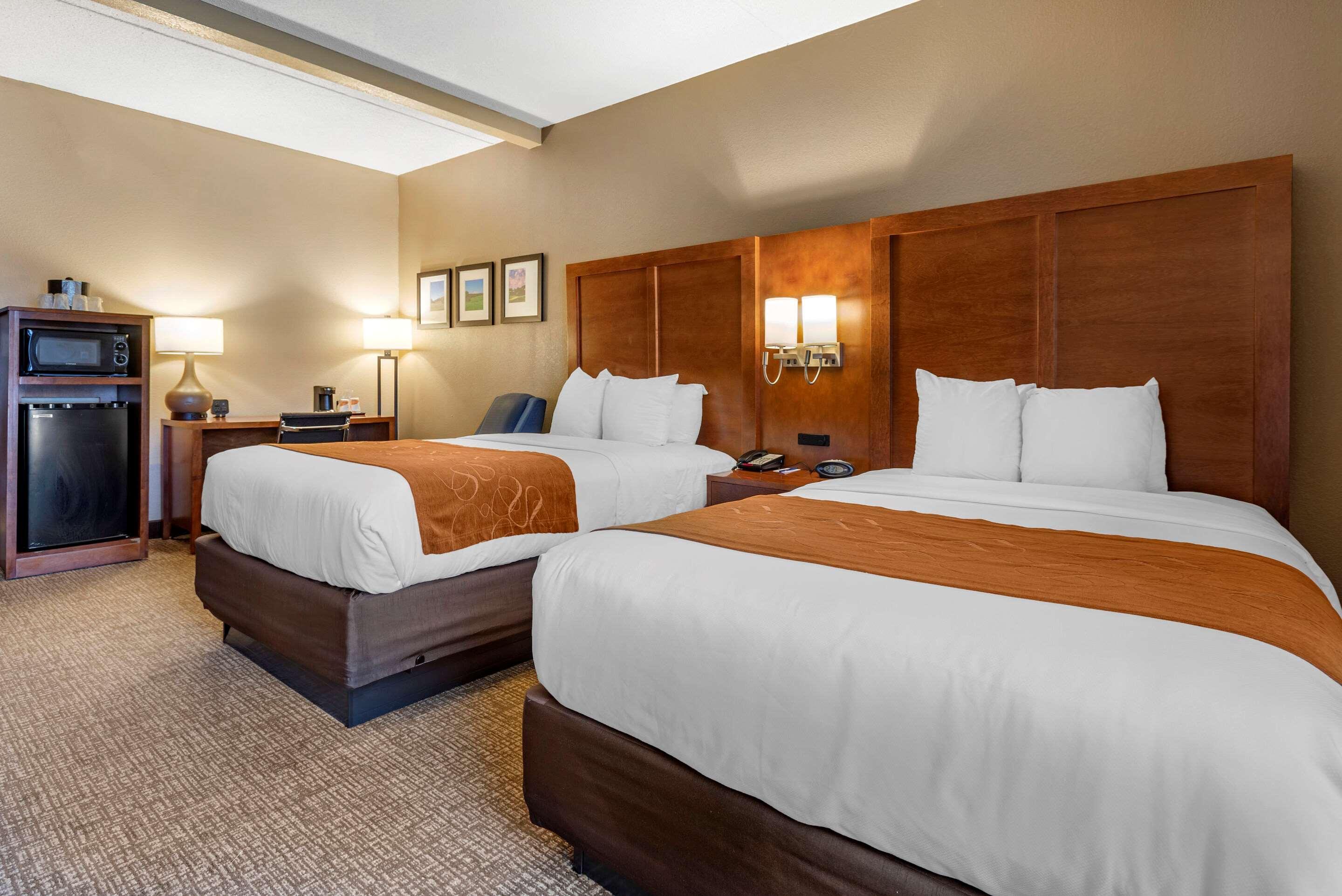 Comfort Suites Bethlehem Near Lehigh University And Lvi Airport Eksteriør billede